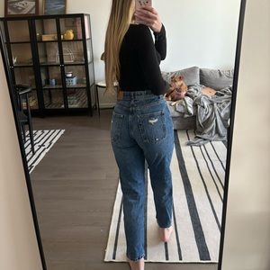 Zara dark wash & distressed mom jean